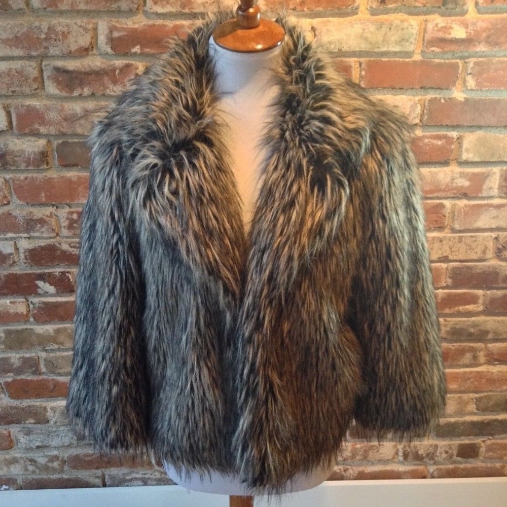 MISS LILI Faux Fur Jacket (Pre-Owned, Size, L)